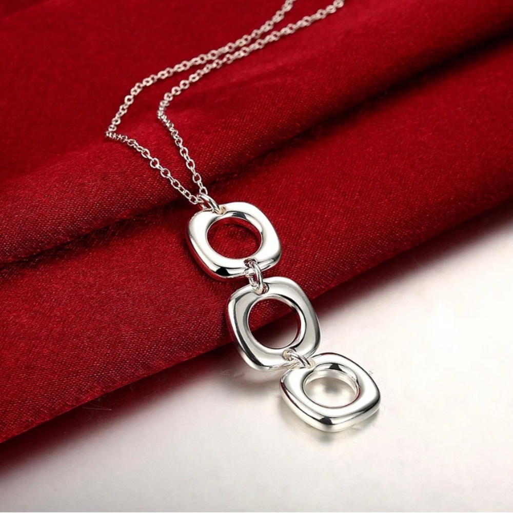 Pretty & Chic Geometric Fashion Women Necklace Accessory Jewelry